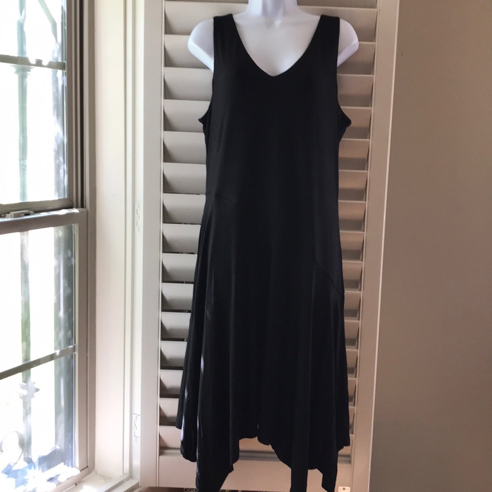 INC black v-neck dress w/kerchief hem, size L